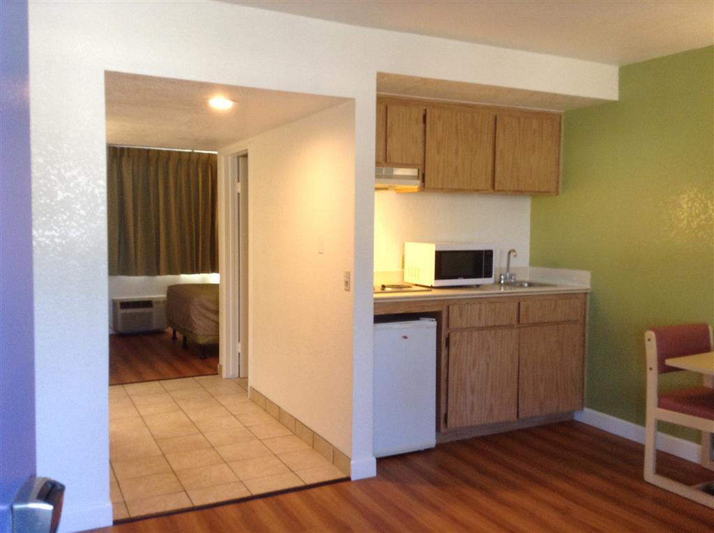Motel 6 ヘメット 部屋 写真